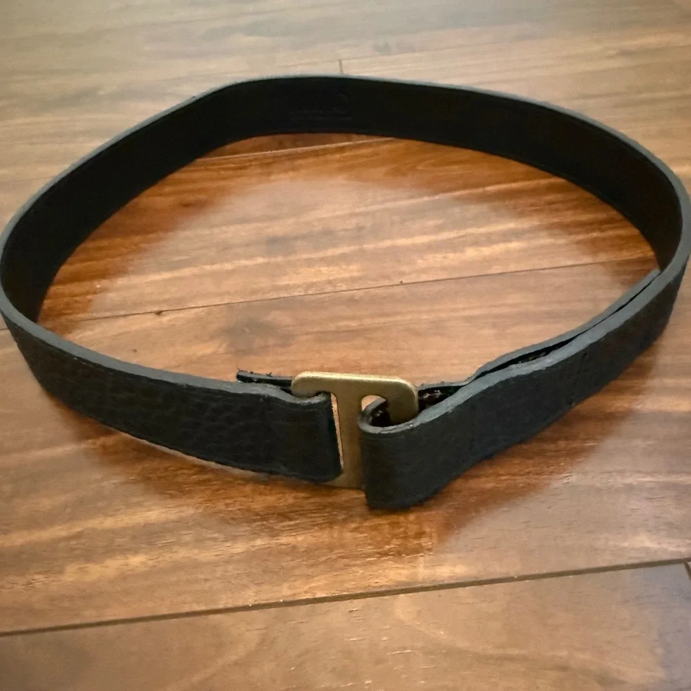 MM6 Maison Margiela Shrunken Grain Leather Interlocking Buckle Belt Italy M 30